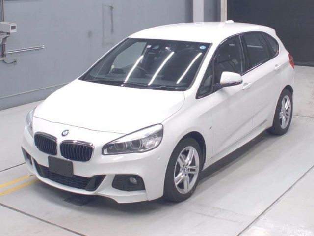 4067 BMW 2 SERIES 2018 г. (CAA Gifu)